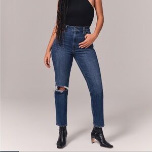 Abercrombie curve love ultra high rise ankle straight Jean size 26